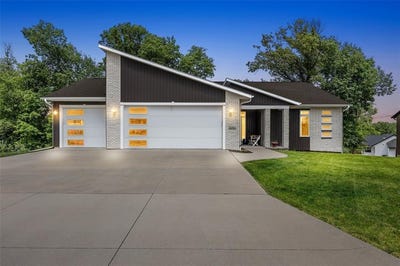/international/us/3061-dell-ridge-lane-hiawatha-ia-110108441651/