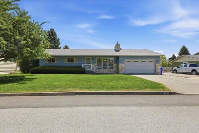 /international/us/14212-e-boone-ave-spokane-valley-wa-110107824939/