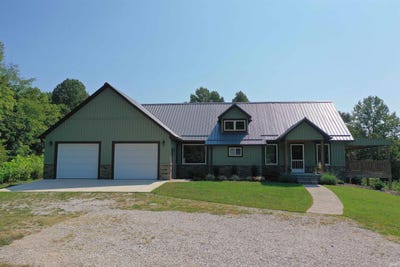 /international/us/2115-s-old-state-145-road-french-lick-in-110094073710/