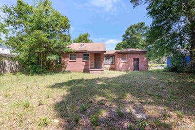 /international/us/1609-e-leonard-st-pensacola-fl-110107634930/
