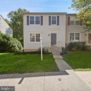/international/us/9215-howland-laurel-md-110110223764/
