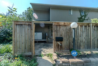 /international/us/4282-woodsage-trace-indianapolis-in-110110268632/