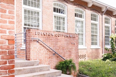 /international/us/715-mcmullan-avenue-edenton-nc-110093604299/