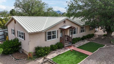 /international/us/709-n-2nd-st-alpine-tx-110100456613/?lang=en