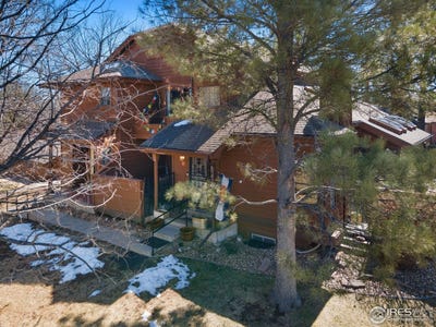 /international/us/8015-holland-ct-arvada-co-110098477962/