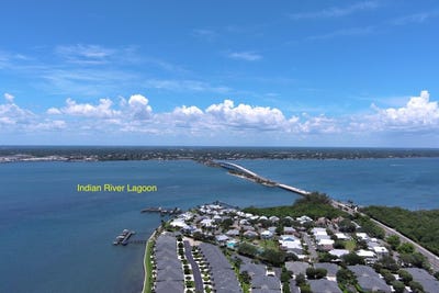 /international/us/3492-ne-causeway-boulevard-jensen-beach-fl-110100372538/