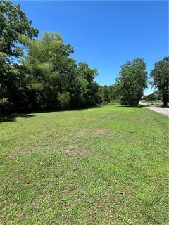 /international/us/401-2nd-street-oswego-ks-110108444226/