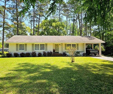 /international/us/102-sandra-st-thomasville-ga-110106974256/