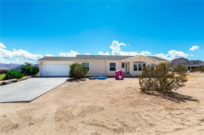 /international/us/61949-calle-las-sierras-joshua-tree-ca-110120487991/