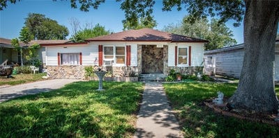 /international/us/121-w-avenue-e-robstown-tx-110104021293/