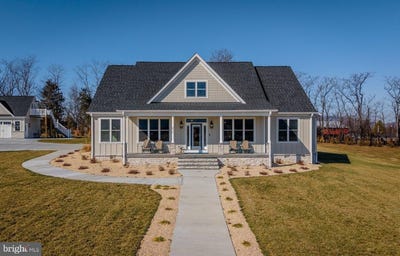 /international/us/215-forrest-drive-luray-va-110106099564/