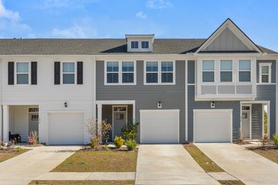 /international/us/432-trotters-lane-moncks-corner-sc-110103654234/