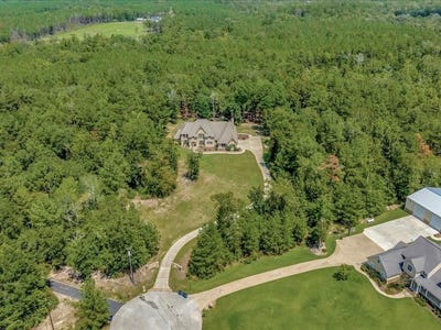 /international/us/210-autumn-lake-drive-lufkin-tx-110100655965/