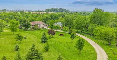 /international/us/1634-170th-street-winterset-ia-110100025690/