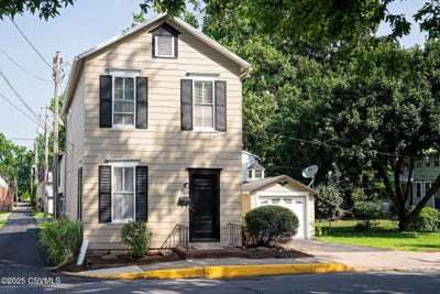 /international/us/420-st-john-street-lewisburg-pa-110101190510/