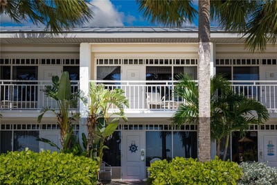 /international/us/611-destiny-drive-ruskin-fl-110099855040/