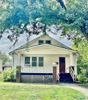 /international/us/3006-messanie-street-st-joseph-mo-110102449320/
