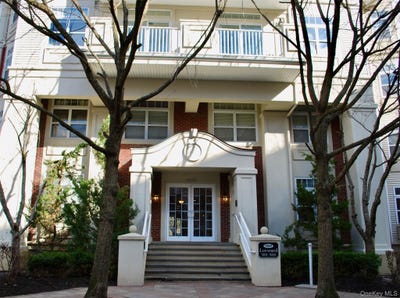 /international/us/3106-leeward-drive-haverstraw-ny-110104814320/