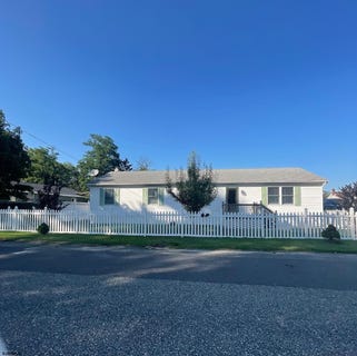 /international/us/21-locust-rd-road-villas-nj-110101171758/