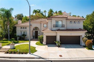 /international/us/5911-vista-de-la-luz-woodland-hills-ca-110109001861/
