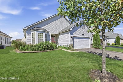 /international/us/70-eagle-ridge-circle-lakewood-nj-110108478472/