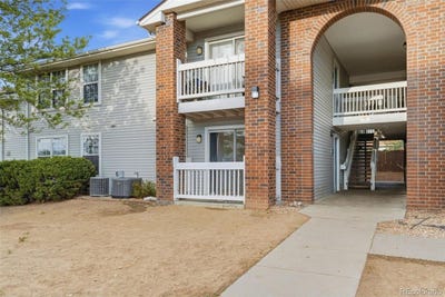 /international/us/2820-17th-ave-greeley-co-110108267156/