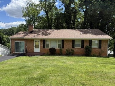 /international/us/107-nottingham-dr-staunton-va-110108908541/