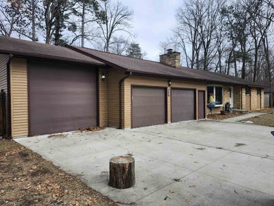 /international/us/5526-ellis-street-stevens-point-wi-110106957748/