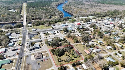 /international/us/se-houston-ave-branford-fl-110106276785/