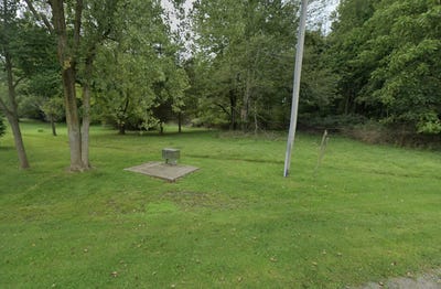 /international/us/142-st-peters-drive-douglas-mi-110099459826/