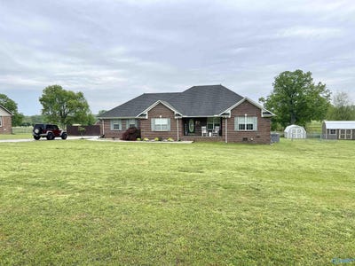/international/us/21-eastridge-road-fayetteville-tn-110098931454/