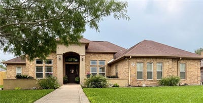 /international/us/707-arroyo-drive-kingsville-tx-110107601879/