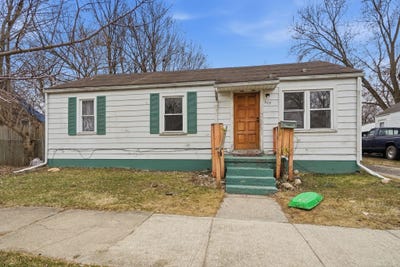 /international/us/925-leland-street-flint-mi-110106724821/