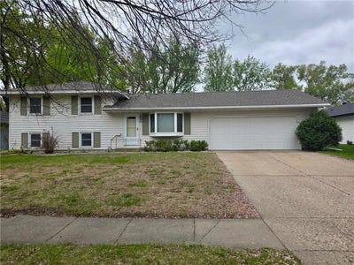 /international/us/916-oriole-drive-apple-valley-mn-110107818539/