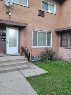 /international/us/10081-frontage-road-skokie-il-110107754072/