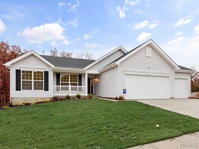 /international/us/31-bluestem-court-lake-st-louis-mo-110105035322/