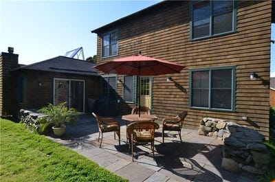 /international/us/61-howland-avenue-jamestown-ri-110098780472/?lang=zh-cn