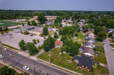 /international/us/2206-green-valley-road-new-albany-in-110096946360/