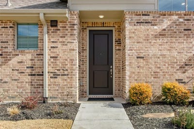 /international/us/2613-chablis-drive-grand-prairie-tx-110098323784/