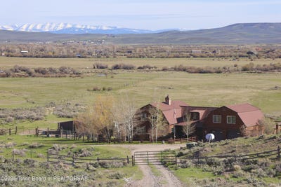 /international/us/31-cutoff-road-daniel-wy-110099767097/