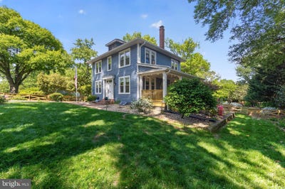 /international/us/805-n-quaker-lane-alexandria-va-110107724127/