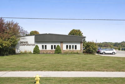 /international/us/10841-paw-paw-drive-holland-mi-110104845935/