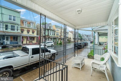 /international/us/31-s-shamokin-street-shamokin-pa-110100622461/?lang=id