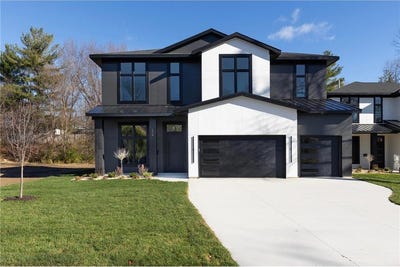 /international/us/504-n-maple-street-chaska-mn-110103304920/