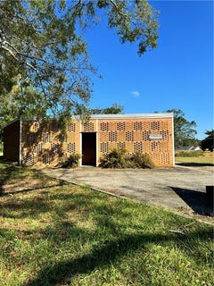 /international/us/405-anderson-street-belton-sc-110098429886/?lang=zh-tw