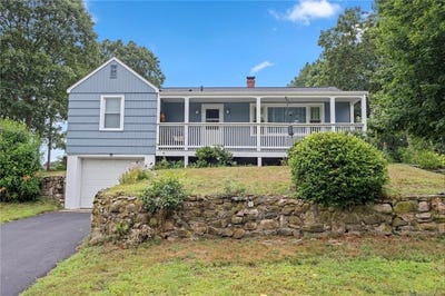 /international/us/4-east-stuart-street-westerly-ri-110101370866/?lang=id