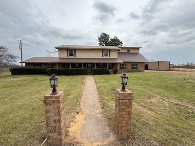 /international/us/303-new-highland-road-springtown-tx-110106599676/