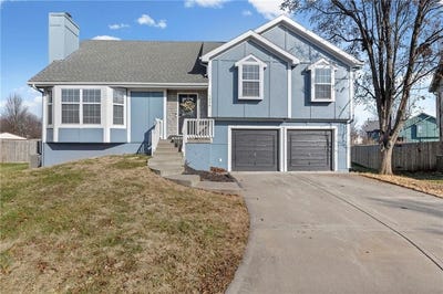 /international/us/1034-n-parker-terrace-olathe-ks-110104325998/