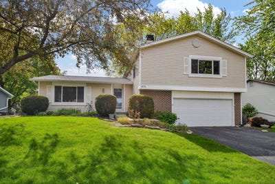 /international/us/671-coral-avenue-bartlett-il-110107877923/