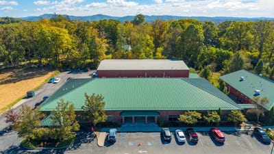 /international/us/3942-davis-stuart-rd-ronceverte-wv-110120452772/